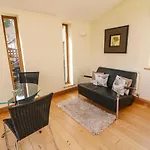 Horton Scar House הורטון אין ריבלסדייל